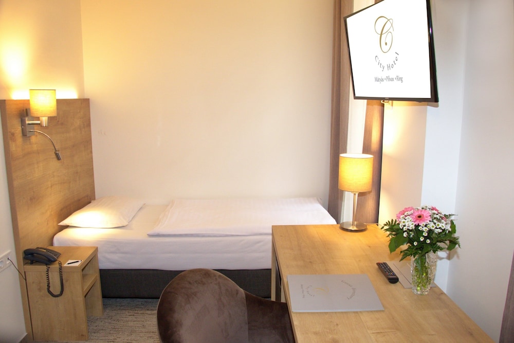 City Hotel Ring 22/36