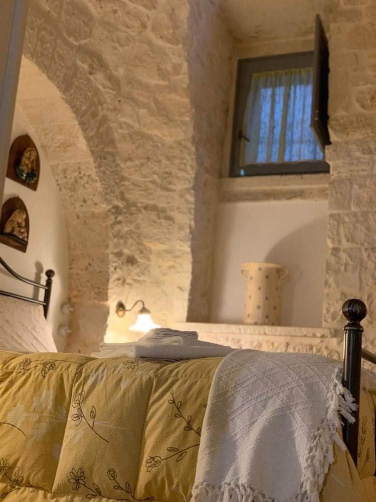 Trulli Occhi Di Pietra 20/49
