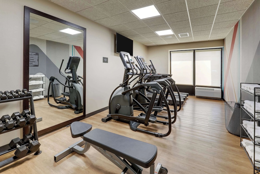 Drury Inn and Suites Birmingham Lakeshore Drive 28/50