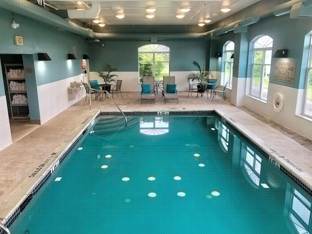 Country Inn & Suites by Radisson Harrisburg West PA 2/41