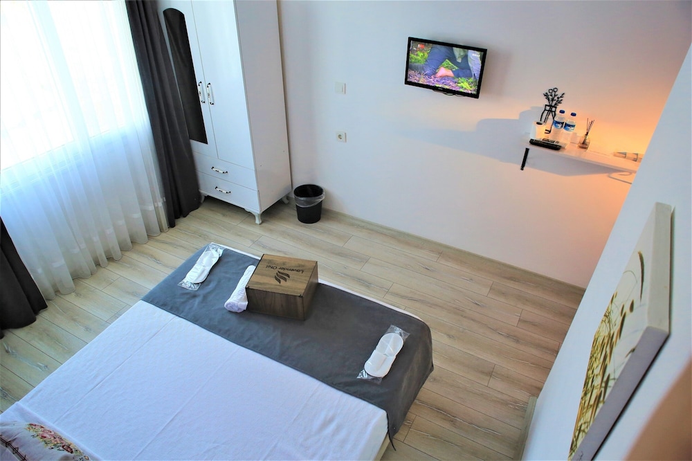 Lavender Otel 11/50