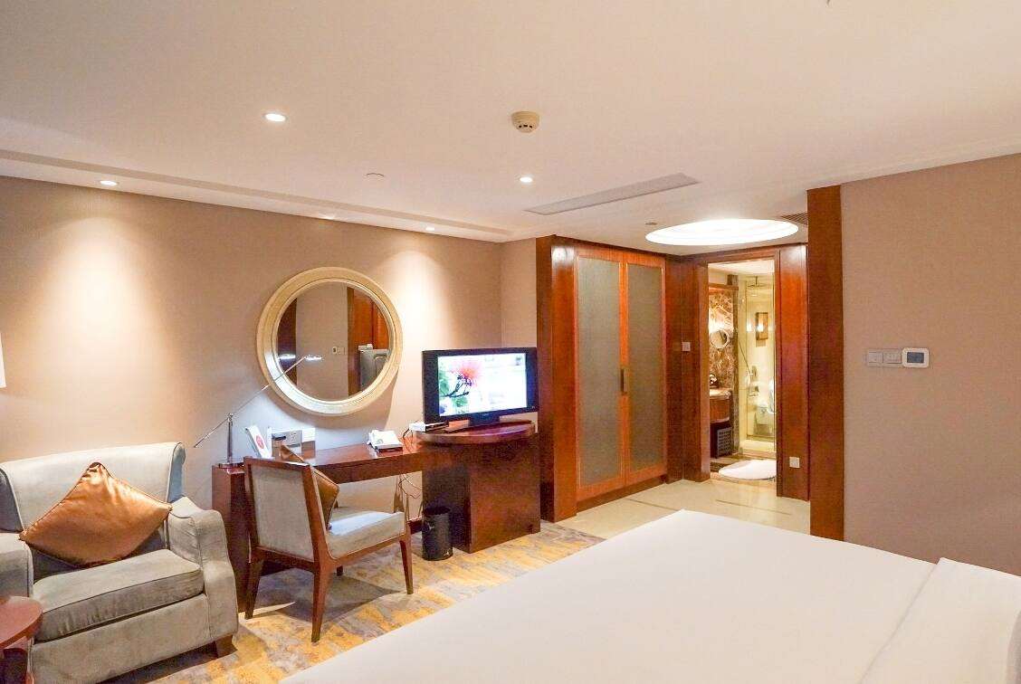 Wyndham Grand Plaza Royale Ningbo 6/15