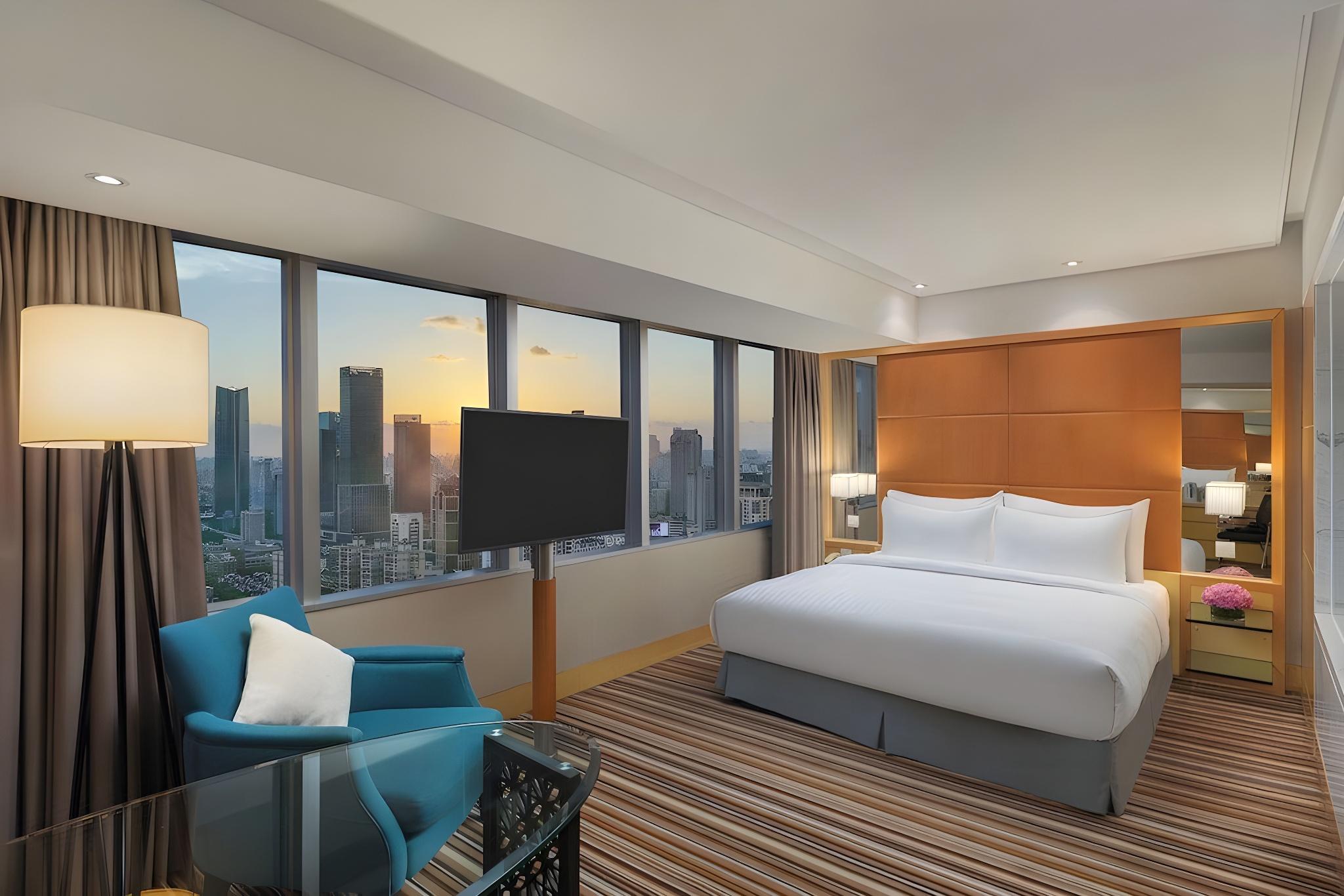 غرفة قياسية، Jin Jiang Tower Hotel 2/2