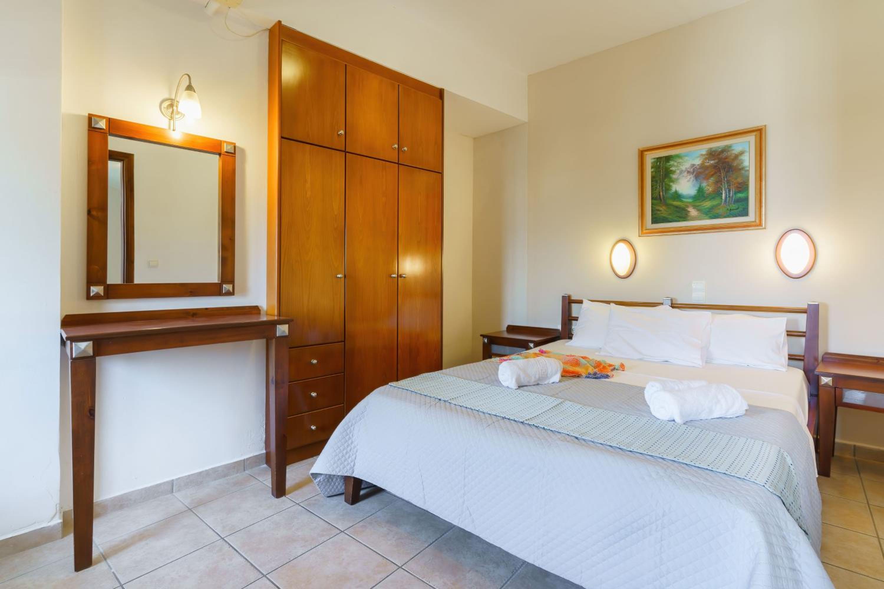 شقة عائلية بإطلالة على البحر، Sun Rise Suites Hotel 5/10