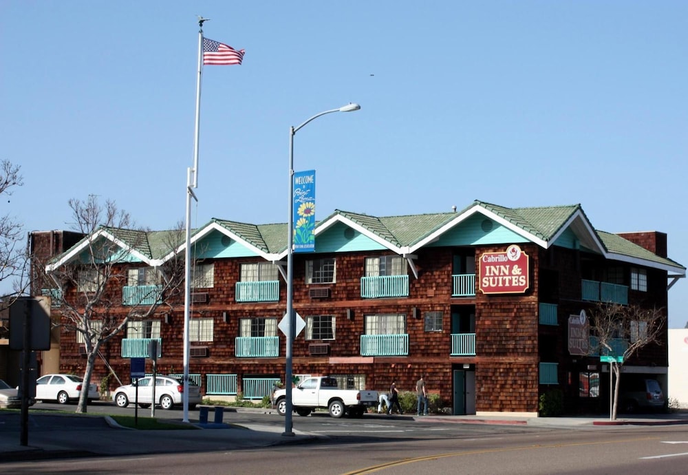 Sunrise Inn San Diego 36/44