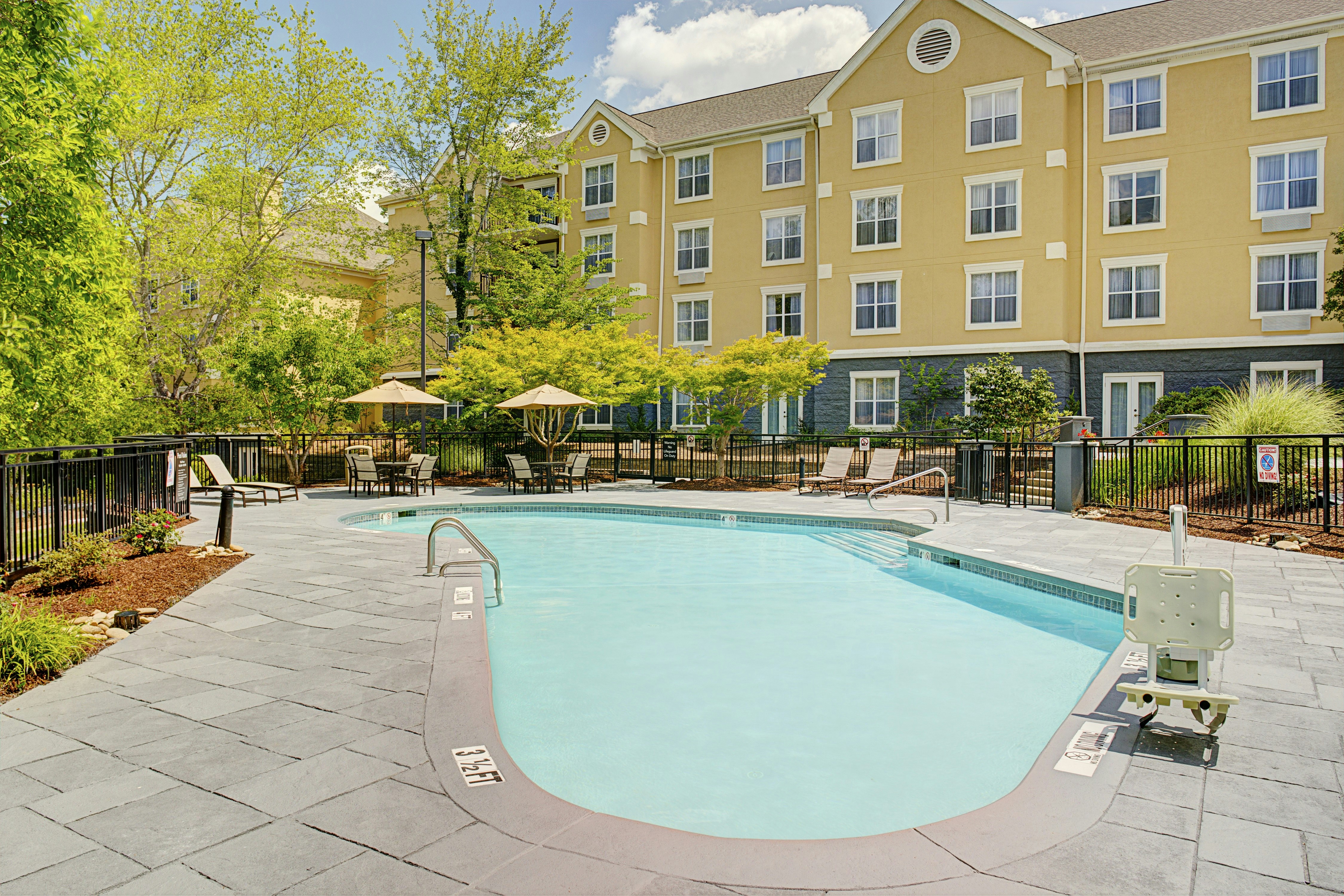 Homewood Suites By Hilton Raleigh Cary 63/64