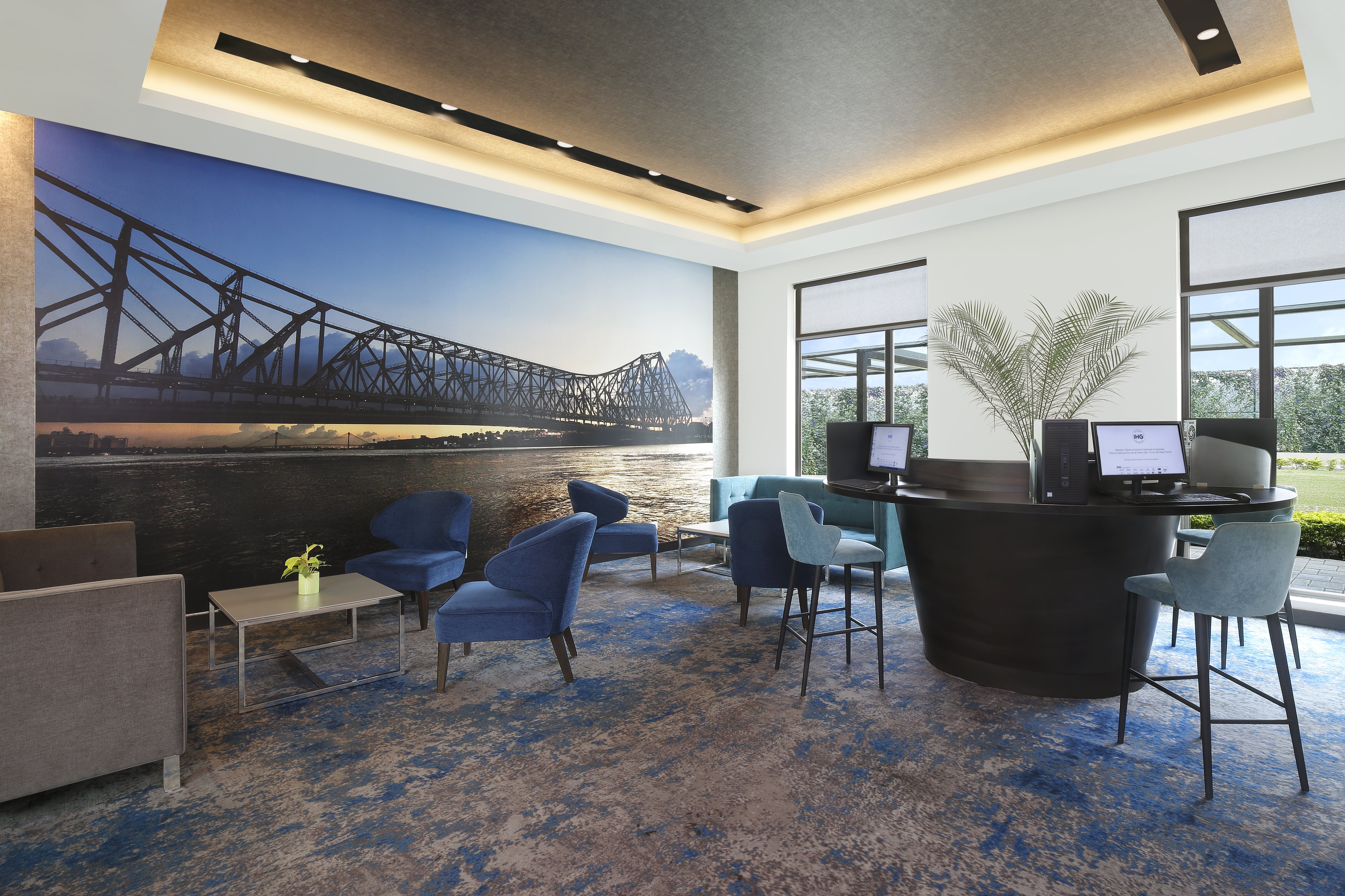 Holiday Inn Express Kolkata Airport 37/56
