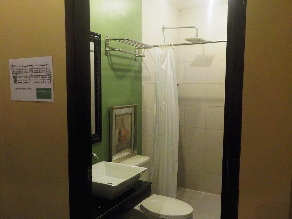 Urban Manor Hotel 41/48