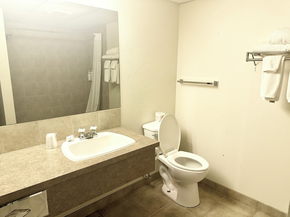 Days Inn by Wyndham Drayton Valley 46/50