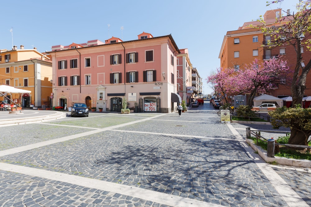 B&B Piazza Fratti 51/69