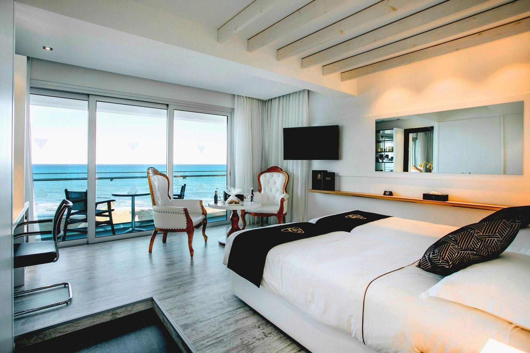Deluxe, Double Bed, Sea View, Balcony
