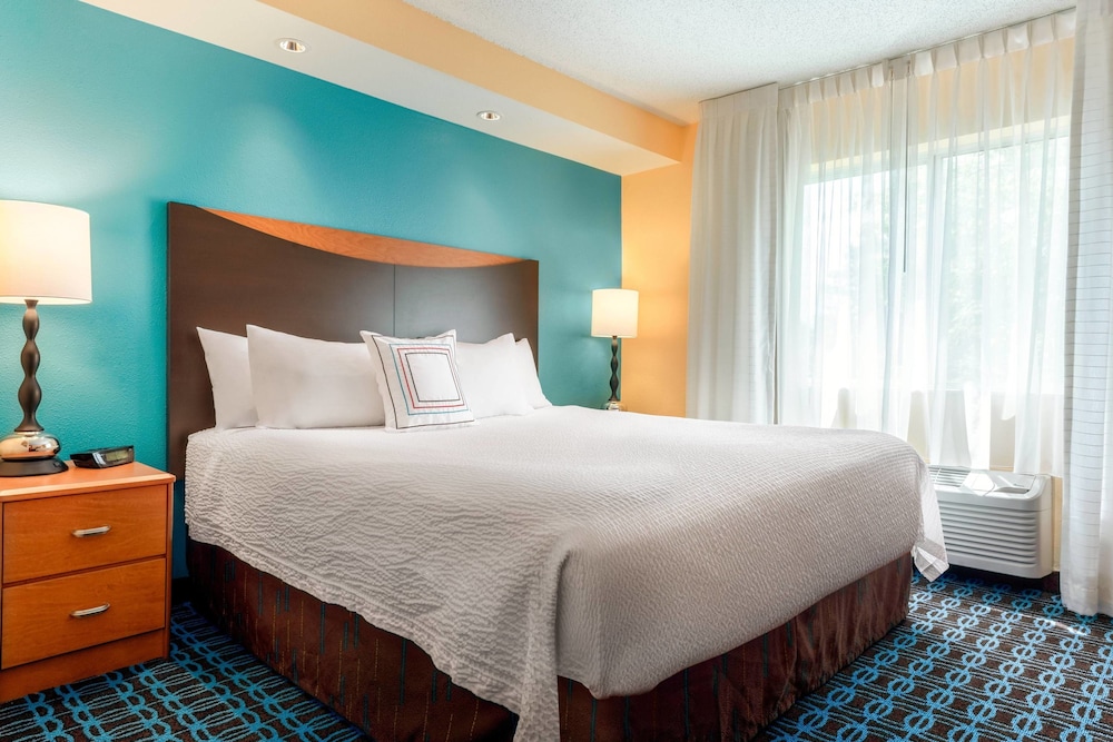 Fairfield Inn Suites Stevens Point 11/27