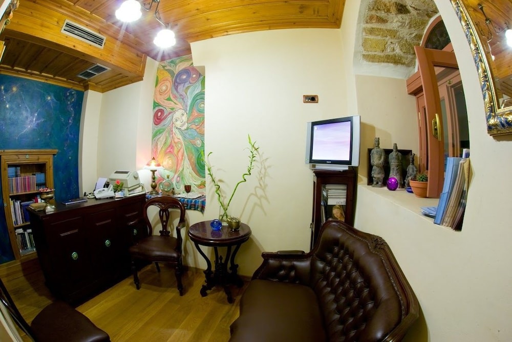 Kyveli Suites 38/50