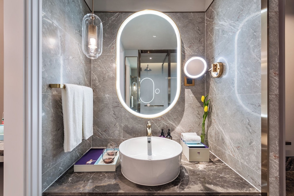 Mercure Shijiazhuang People Square 79/80