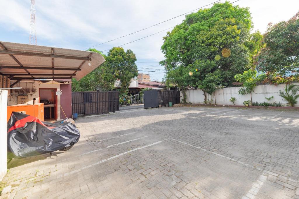 Reddoorz @ Jalan Krakatau Medan 51/60
