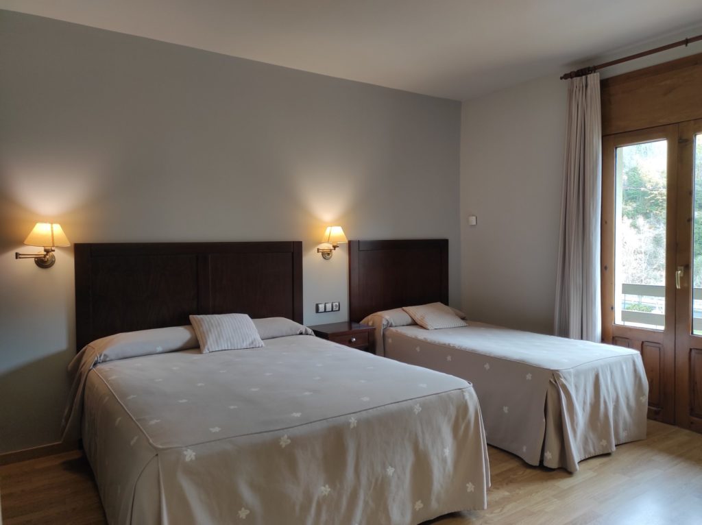 SNO Hotel Bielsa 12/50