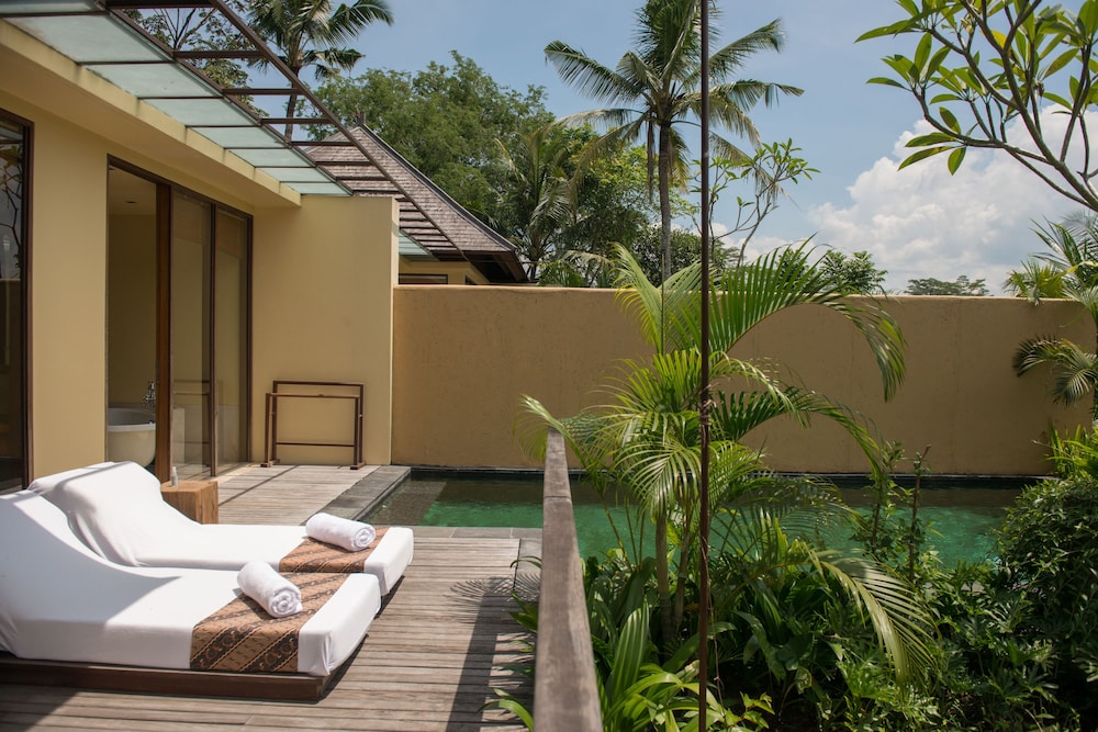 KOMANEKA AT TANGGAYUDA in BALI