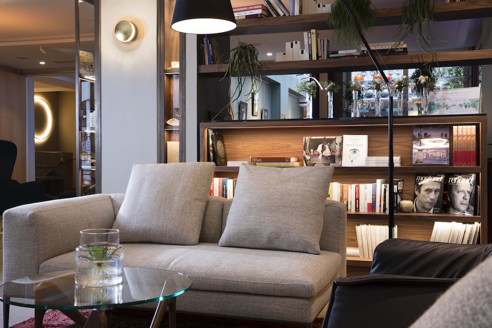 Hotel Le Six 44/63