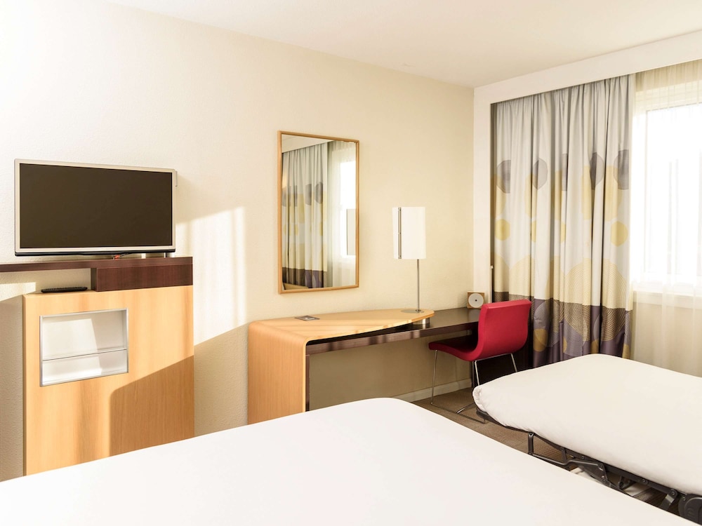 Novotel Glasgow Centre 15/65