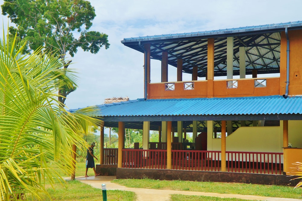 The Hideout Sigiriya 2/50