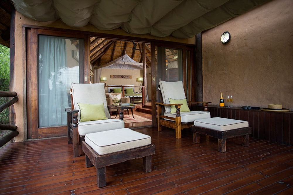 Lukimbi Safari Lodge 17/49