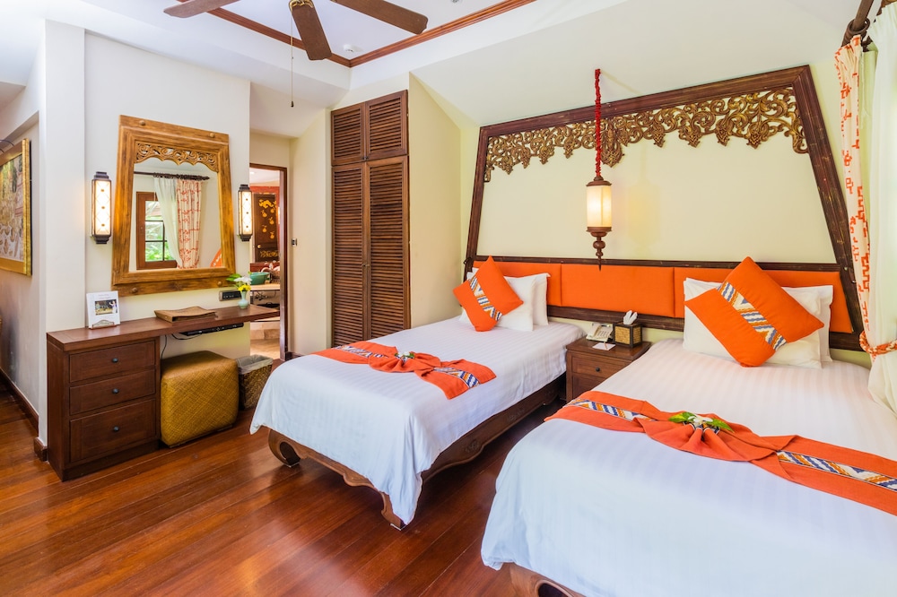 Anavana Beach Resort 10/50