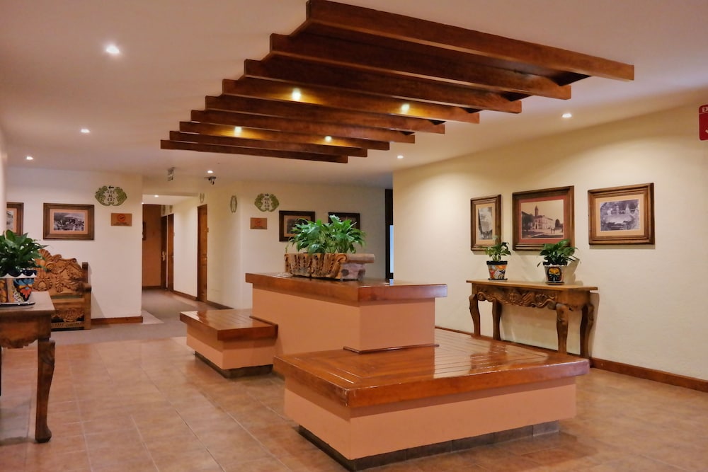 Hotel Plaza Uruapan 9/67