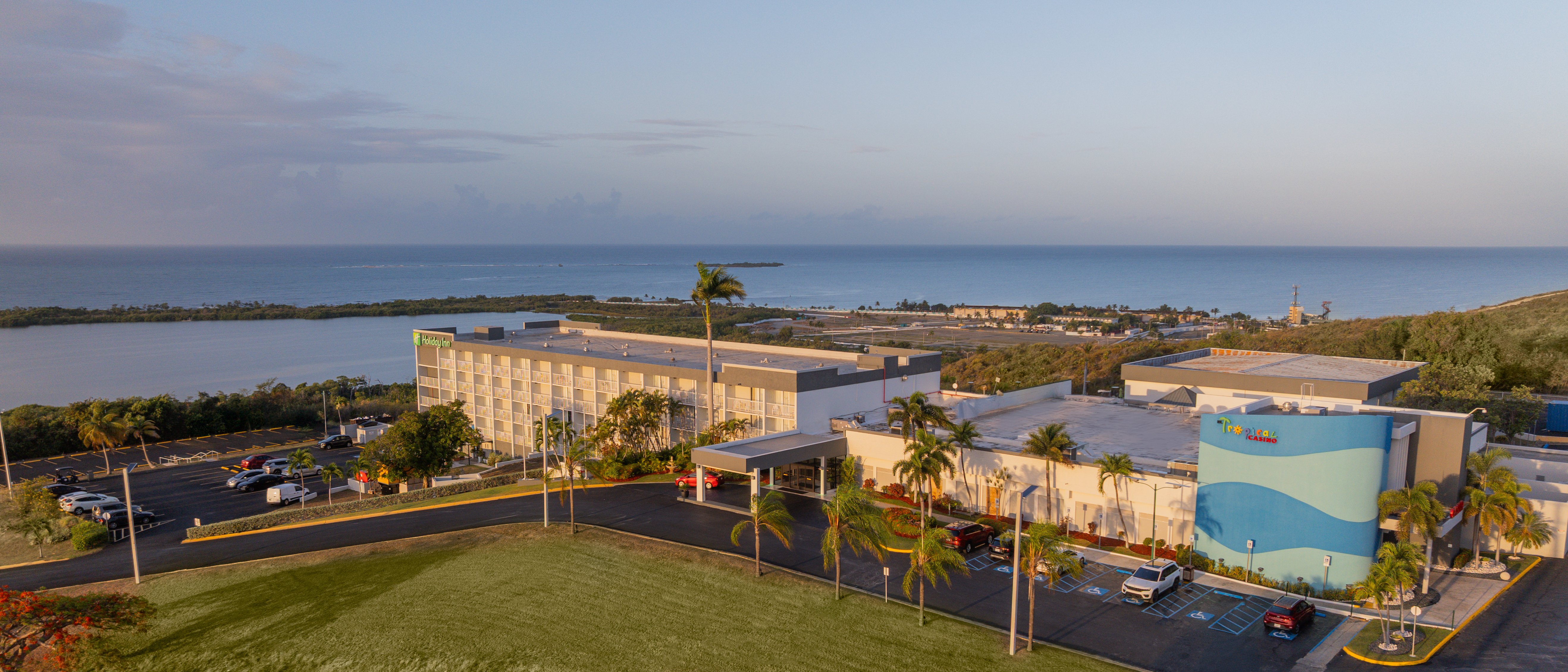 Holiday Inn Ponce And Tropical Casino 48/50