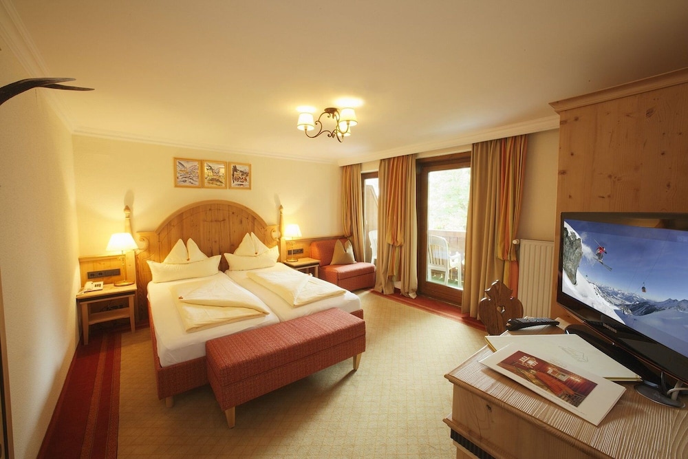 Hotel Sonnblick 8/50