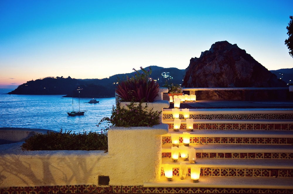 Villa De La Roca 11/56