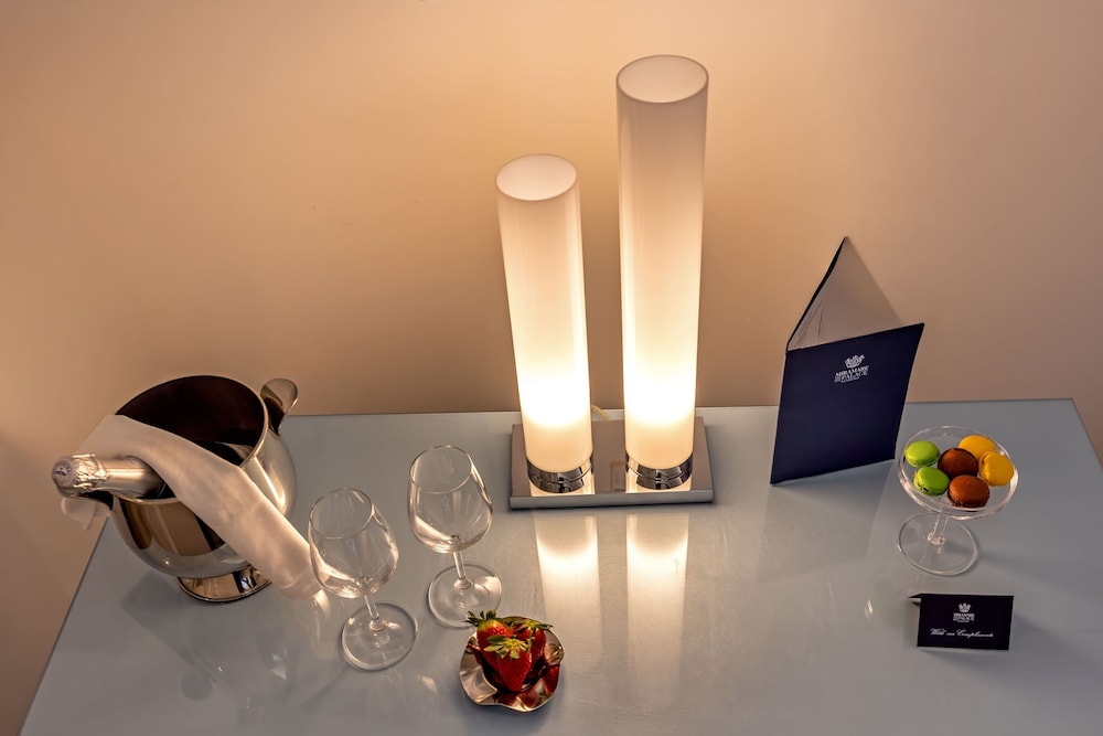 Sanremo Luxury Suites 34/50