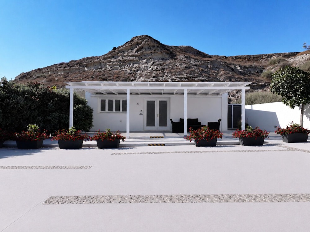 Katharos Villas 2/46
