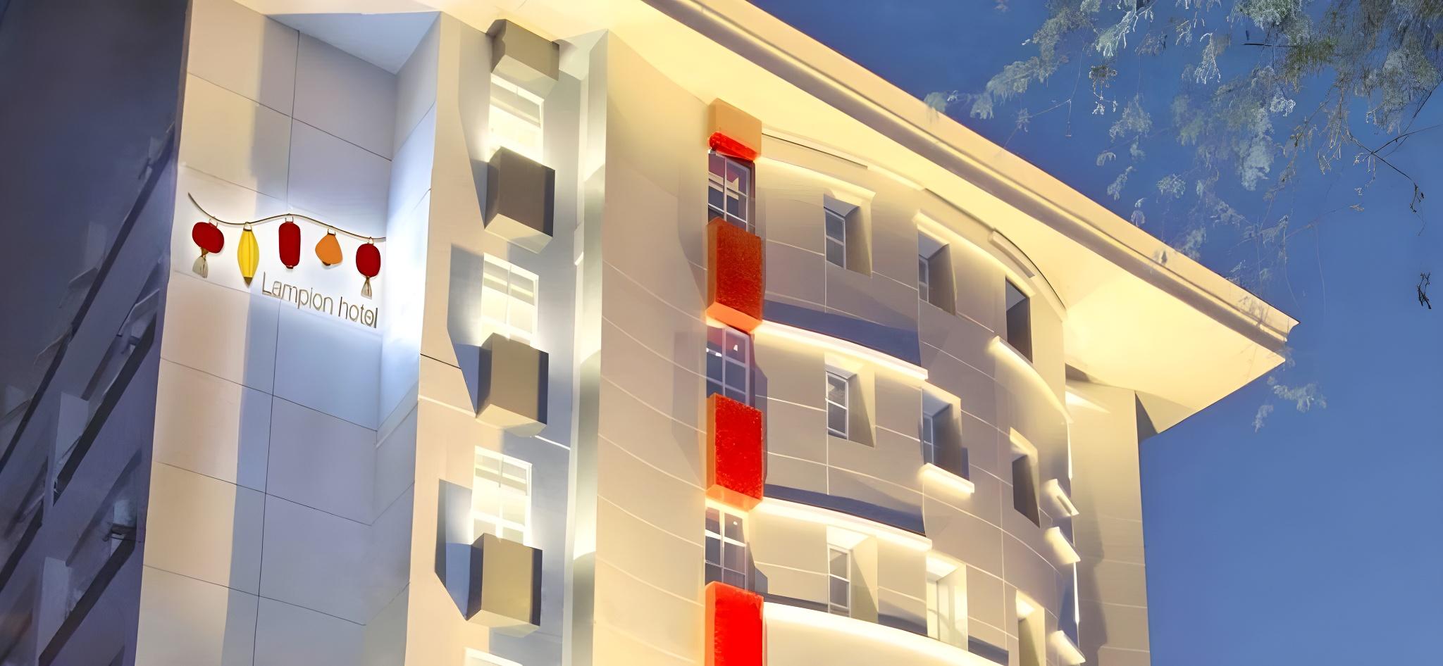 Lampion Hotel Solo 8/35
