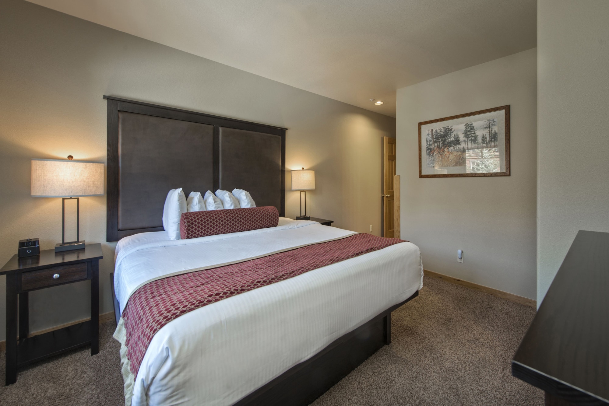 2 Bedrooms, Condo, Grand, Lodge, King and Queen Bed, Sofa, Balcony