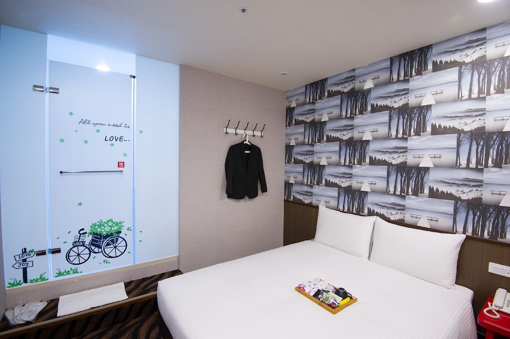 Hotel 6 - ZhongHua 33/40