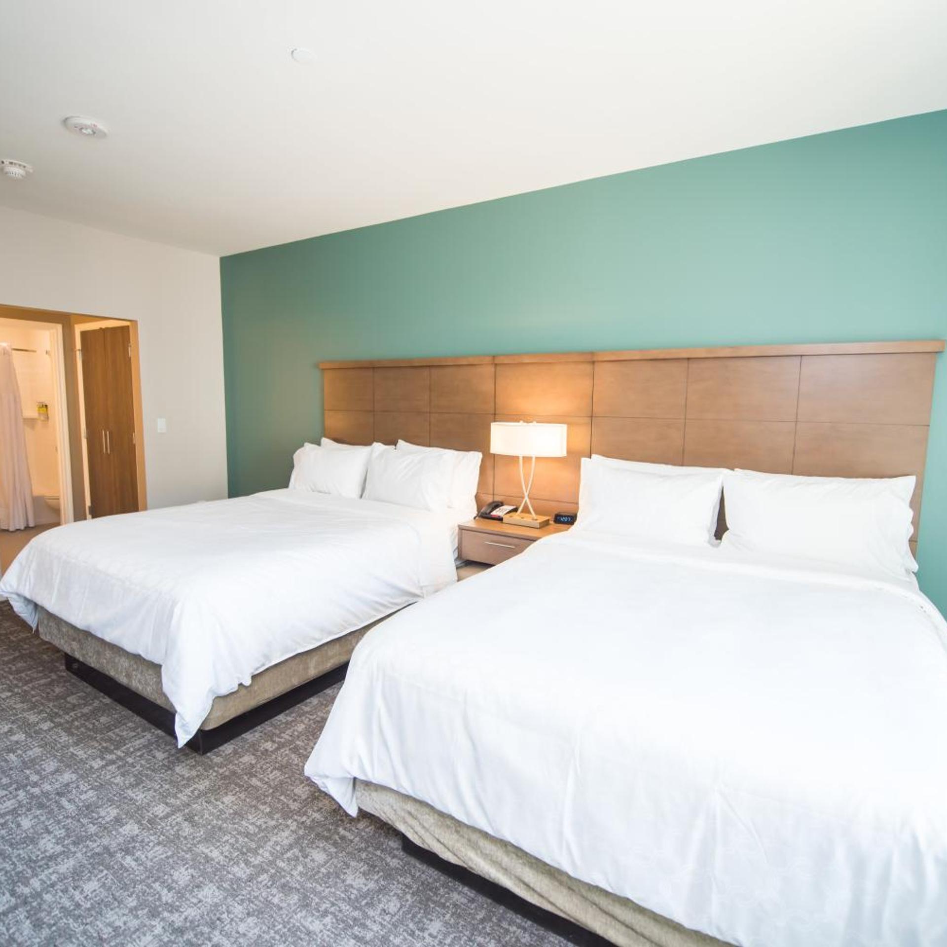 1 Bedroom, Queen Bed, Accessible, Staybridge Suites Houston Humble Generation Pk 2/6