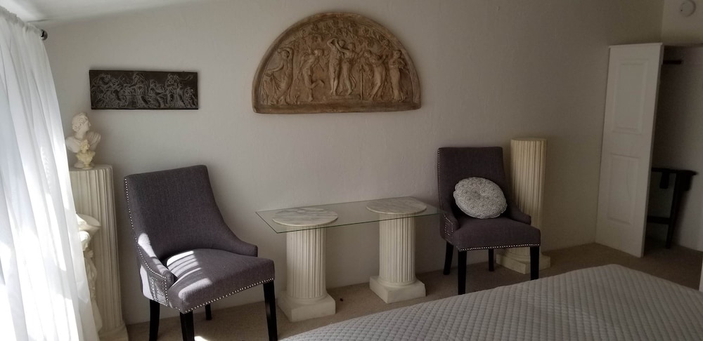 Lily Creek Lodge 39/68