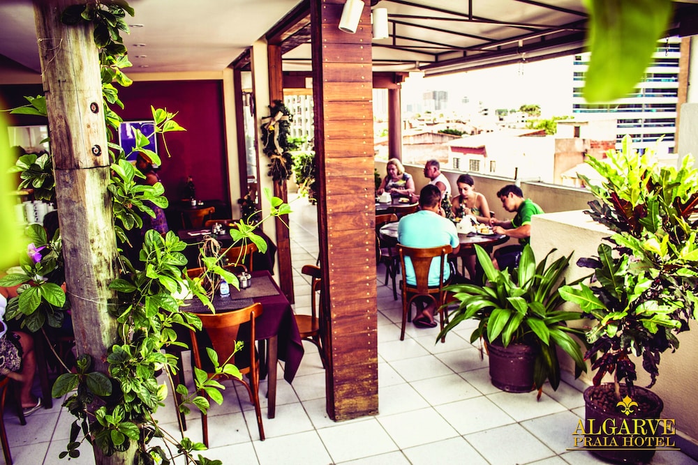 Algarve Praia Hotel 11/67