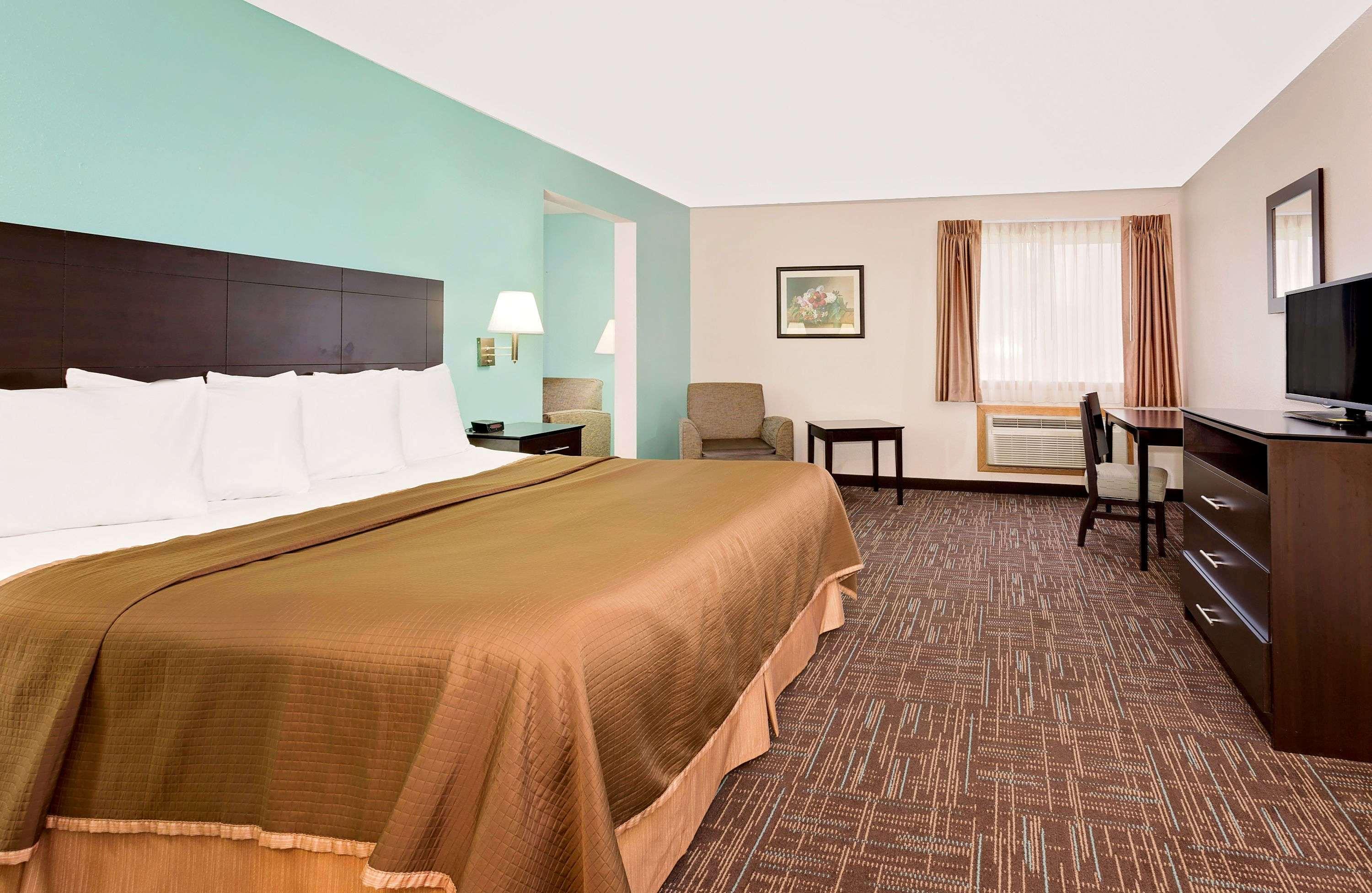 Howard Johnson By Wyndham Gothenburg 5/20