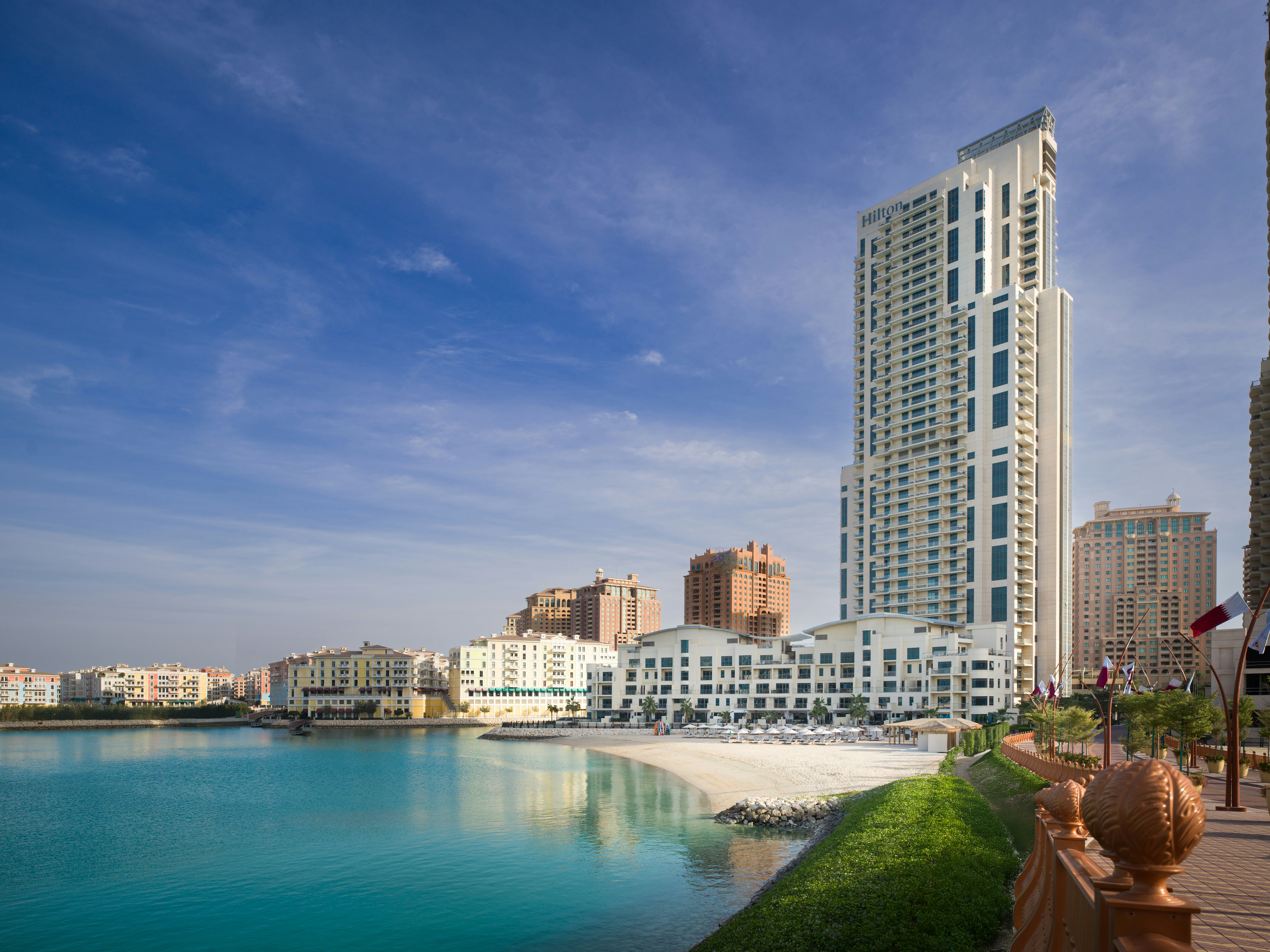 Hilton Doha The Pearl Residences 68/75