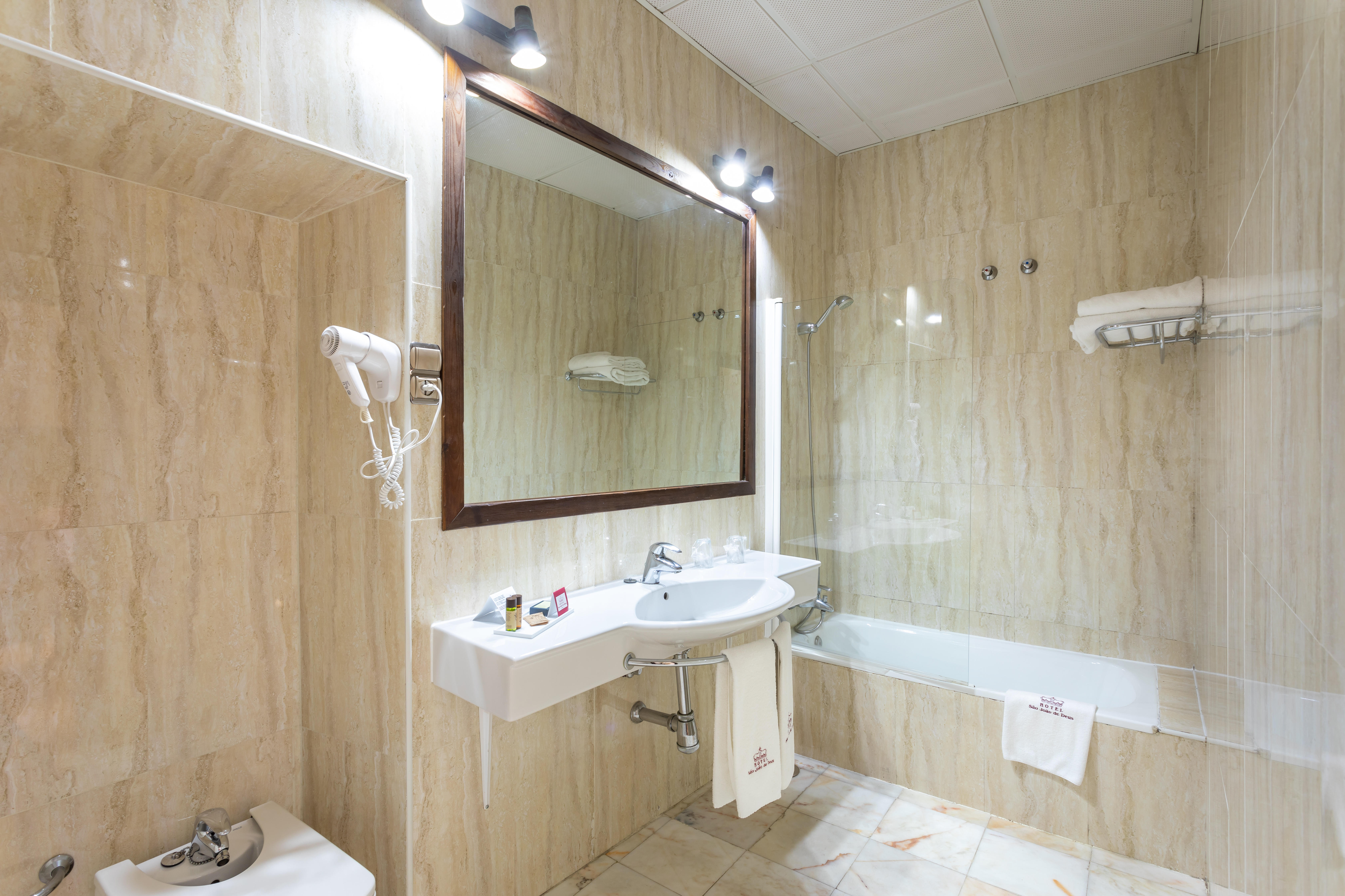 غرفة عائلية، Sao Joao de Deus by RIDAN Hotels 8/8