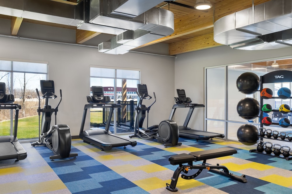 Towneplace Suites By Marriott Geneva 18/40