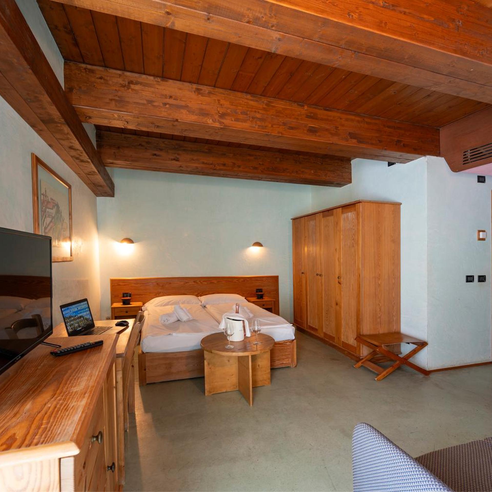 HOTEL LA MIRANDOLA - DIMORA STORICA 15/44