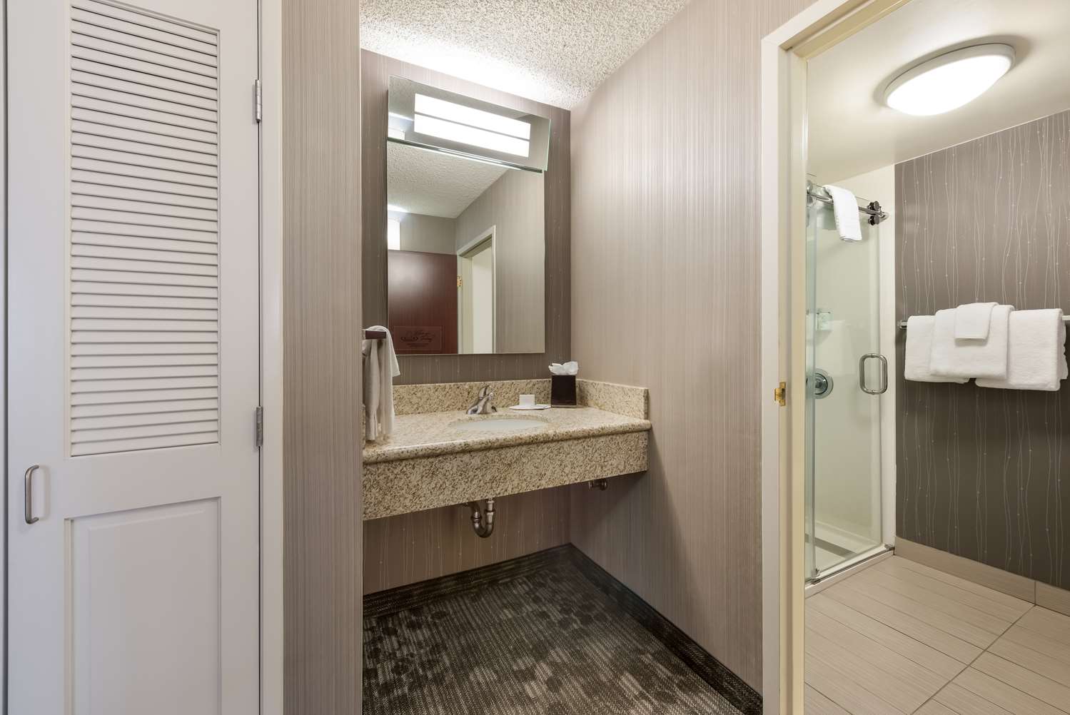 Sonesta Select Tempe Downtown 26/26