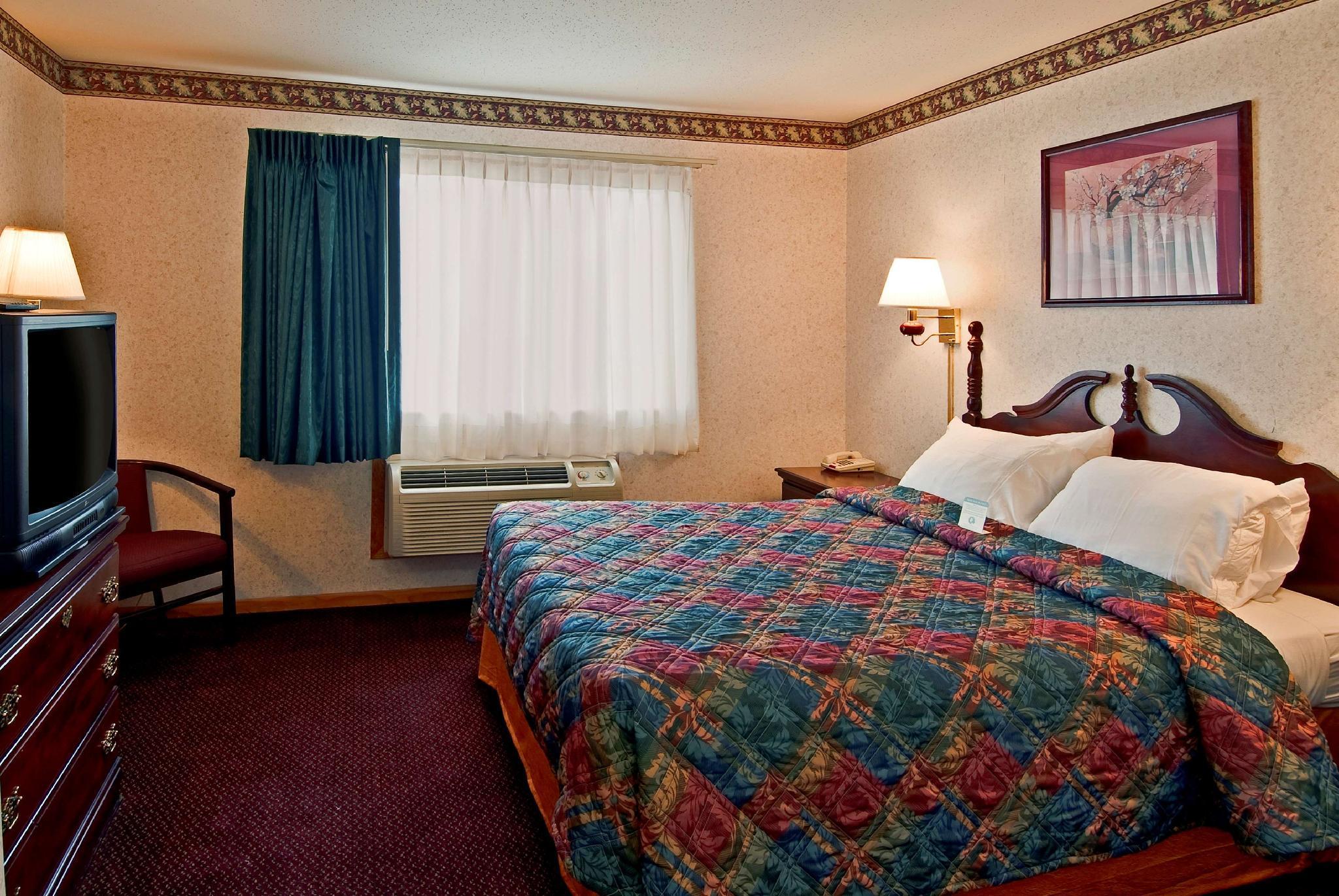 Americas Best Value Inn Suites Waukegan Gurnee 5/24