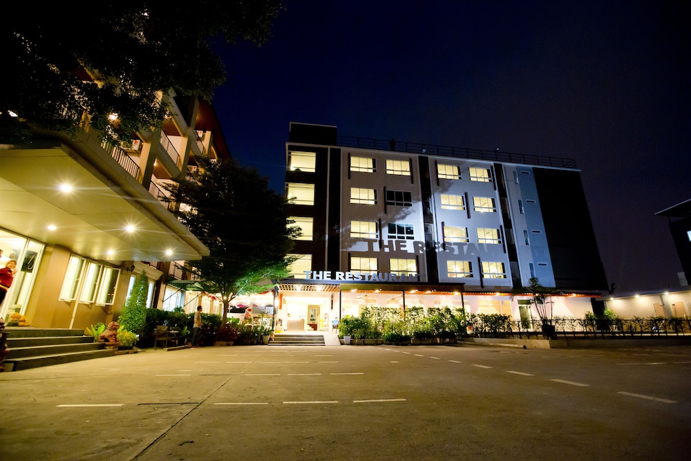Sinsuvarn Airport Suite 6/67