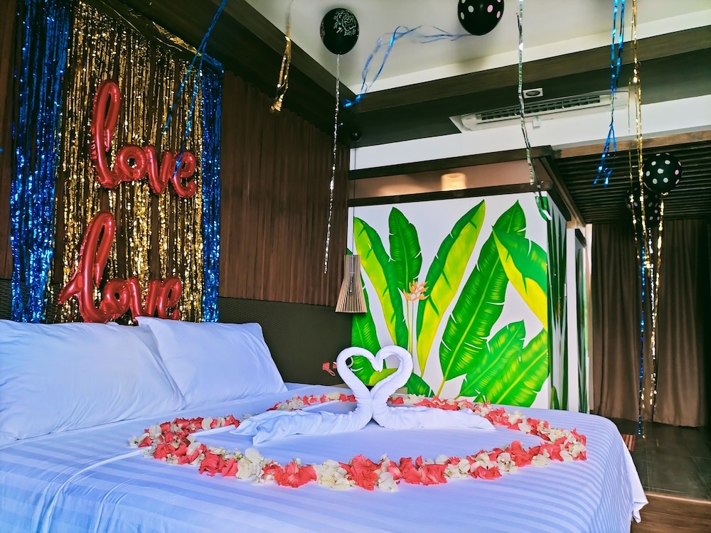 Orange Pearl Beach Resort 37/81