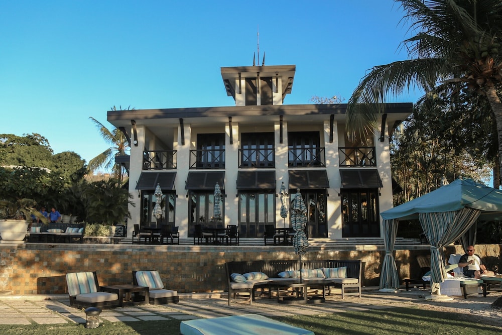 Breeze Private Residence Club 2/64