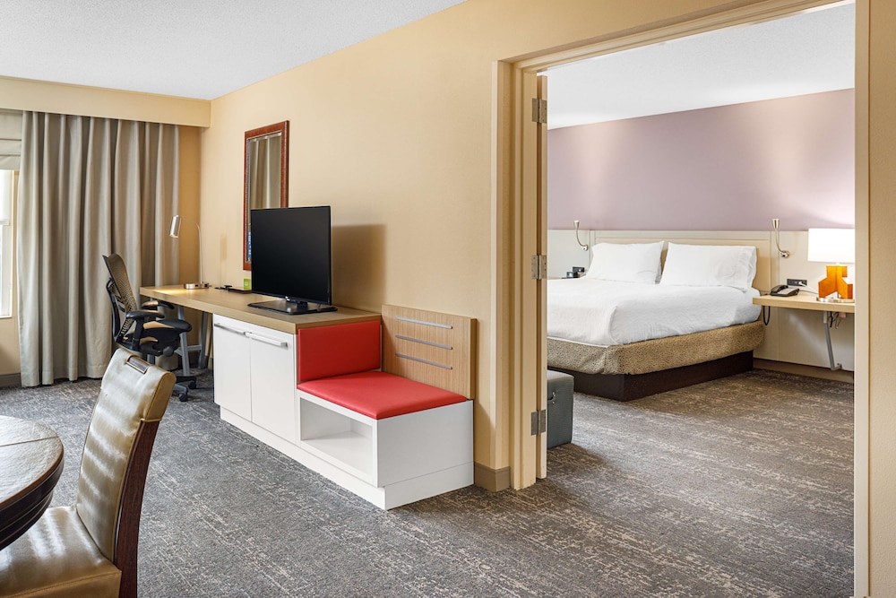 Hilton Garden Inn Fredericksburg 18/56