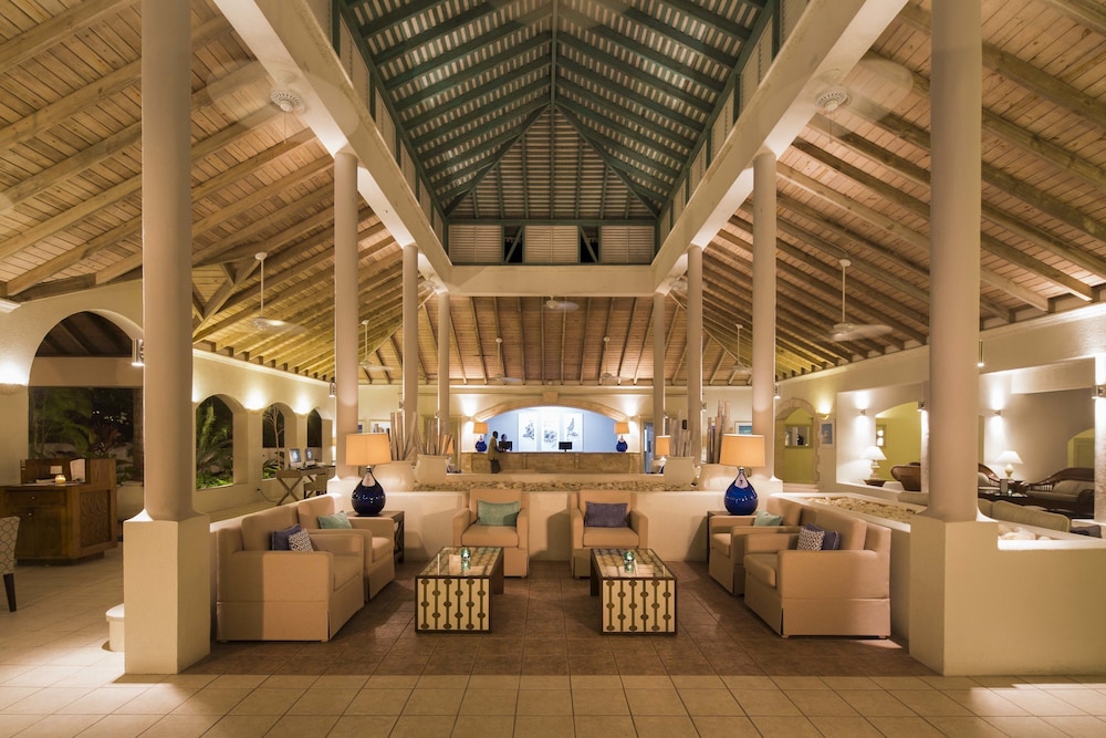 Cove Suites At Blue Waters 21/50